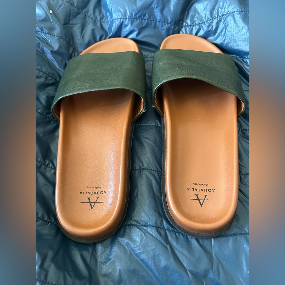 Aquatalia Leather Slide Sandals In A Dark Green And Tan, Size 8 1/2 - Picture 2 of 8